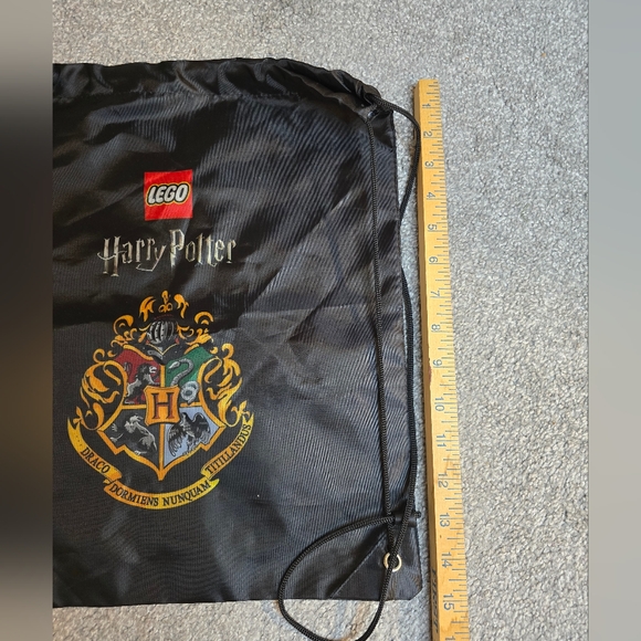 Lego Harry Potter House Crest Drawstring Cinch Nylon Bag Backpack EUC - Picture 2 of 8